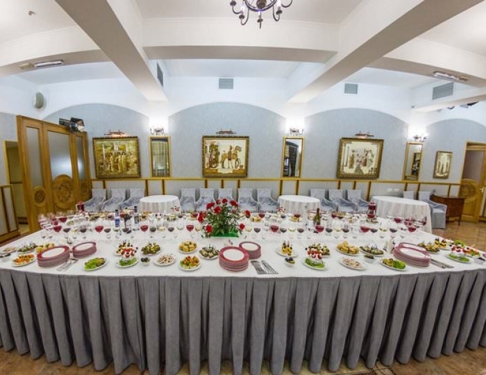 Банкетные залы - Корпоративным гостям - Отель «Бристоль» Ялта